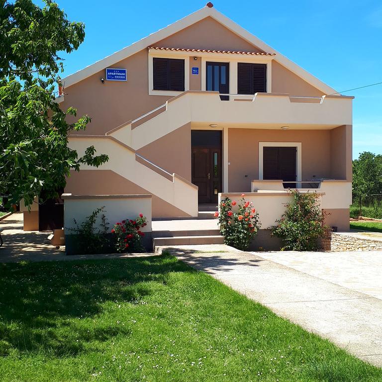 Apartment Tea Nin Zewnętrze zdjęcie